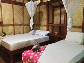 Hutyee Boat Bungalow